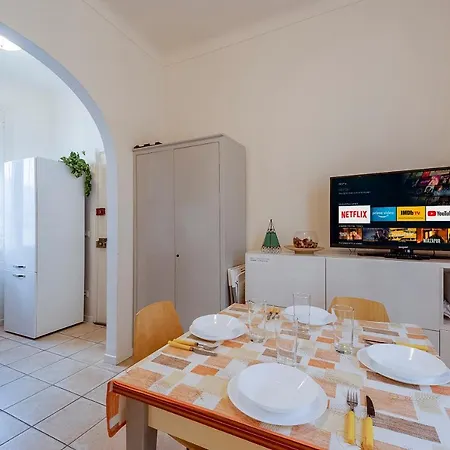 Il Gattino Di Sanremo - Trilocale Centro E Stazione Del Treno Apartment Exterior photo